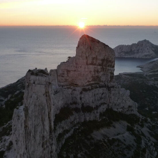 Coucher de soleil sur le Rocher des Goudes