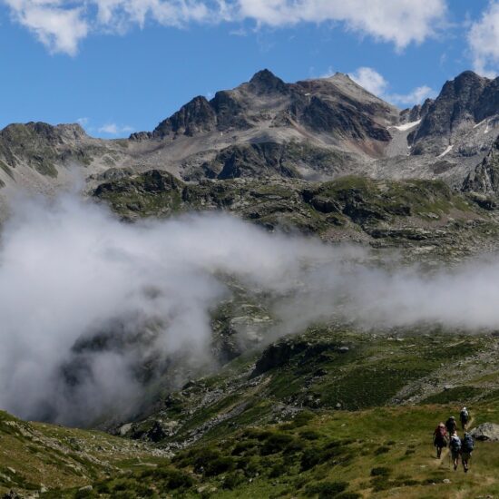 Dans le vallon d'Aygues Tortes, en descendant sur le refuge de la Soula, haute vallée du Louron