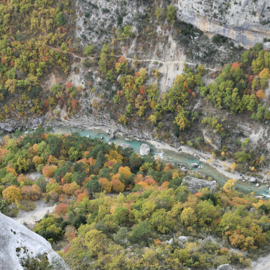 Gorges du Verdon à l'automne, belvédère de Rancoumas