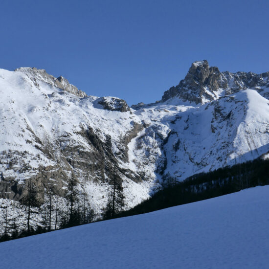 Le Brec de Chambeyron vu de Mirandol