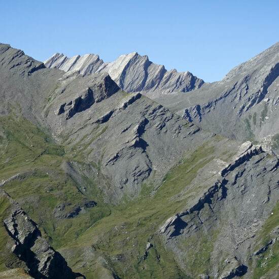 Crêtes de la Taillante vues du col du Longet