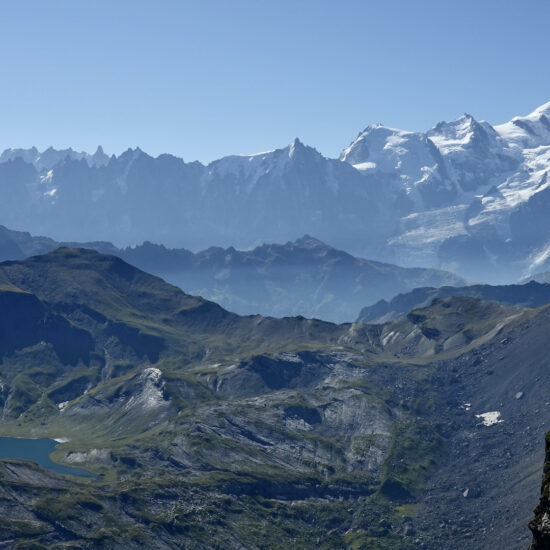 Vue sur le Mont Blanc depuis la Pointe de Sales, massif des Fiz