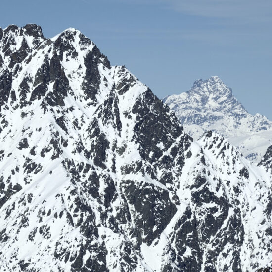 Vue sur le Viso depuis la cime du Mercantour