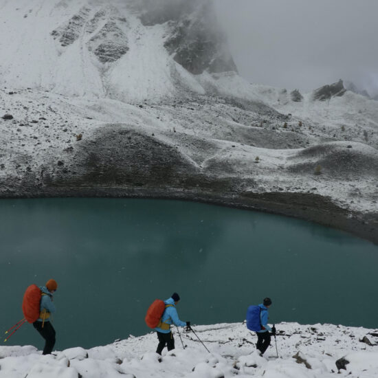 Le lac Sainte Anne sous la neige