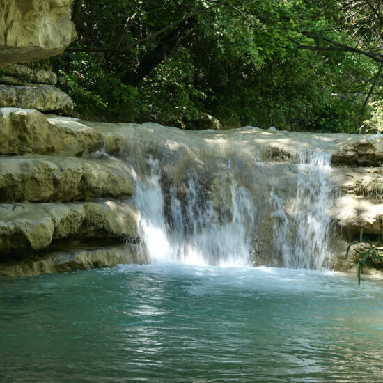 Vasque fraîche dans les gorges du Léoux
