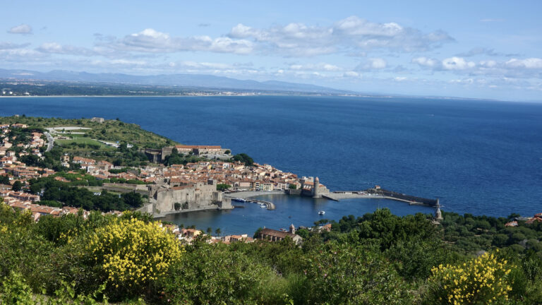 Vue sur Collioure depuis le fort Saint-Elme
